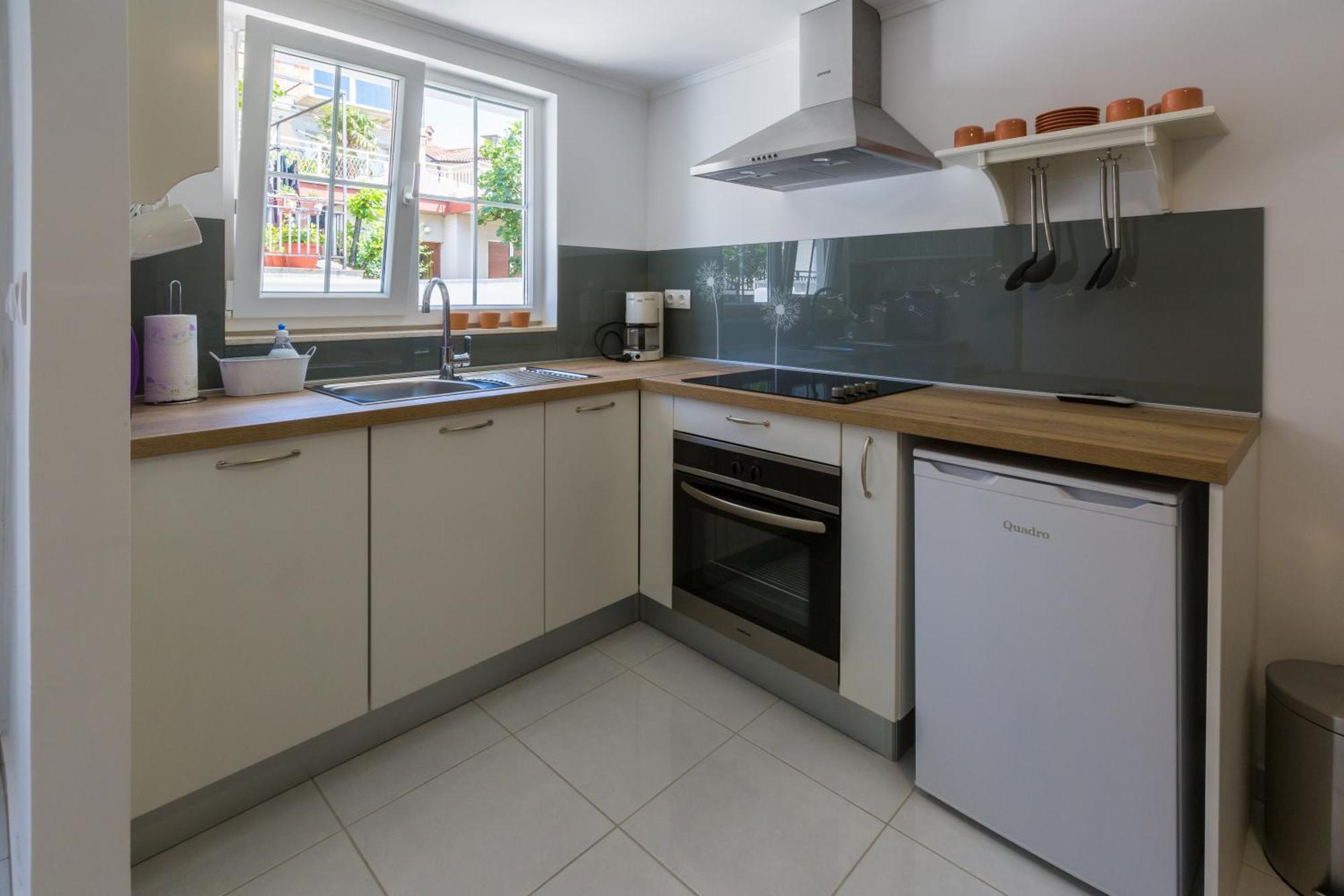 Nona Villa Crikvenica Bagian luar foto